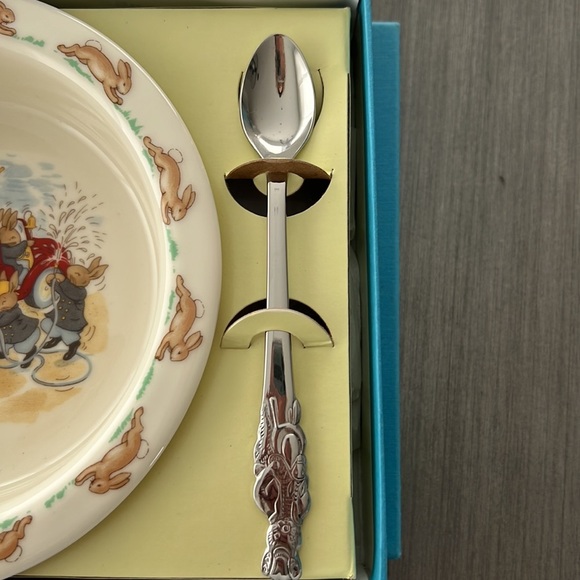 Vintage Birks Bunnykins set - Picture 3 of 5